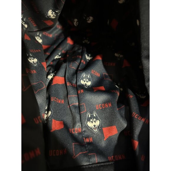 NEW Connecticut UConn Huskies Colosseum Performance Hooded Shirt Men's L - Picture 7 of 7